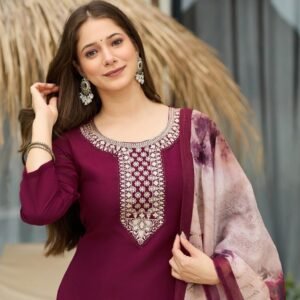 the aayesha suit set in royal maroon